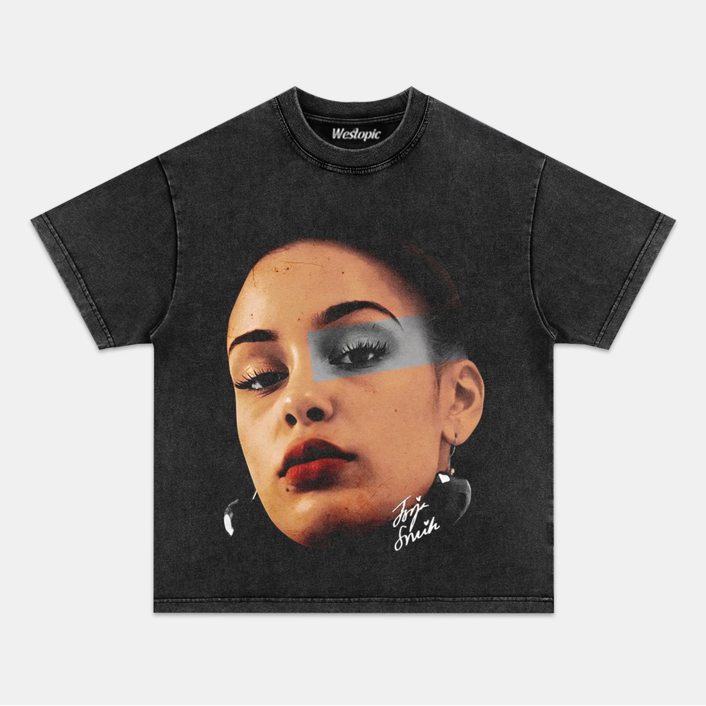 JORJA SMITH BIG FACE TEE