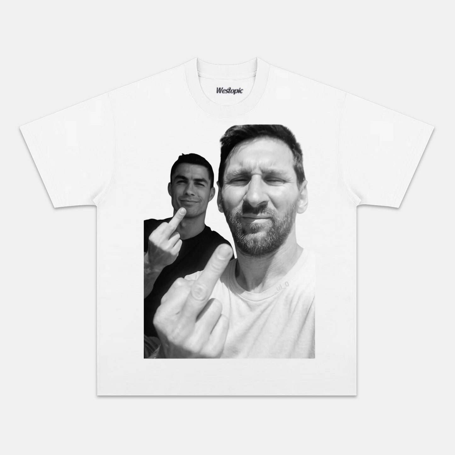 LIONEL MESSI & CRISTIANO RONALDO TEE. 7.5