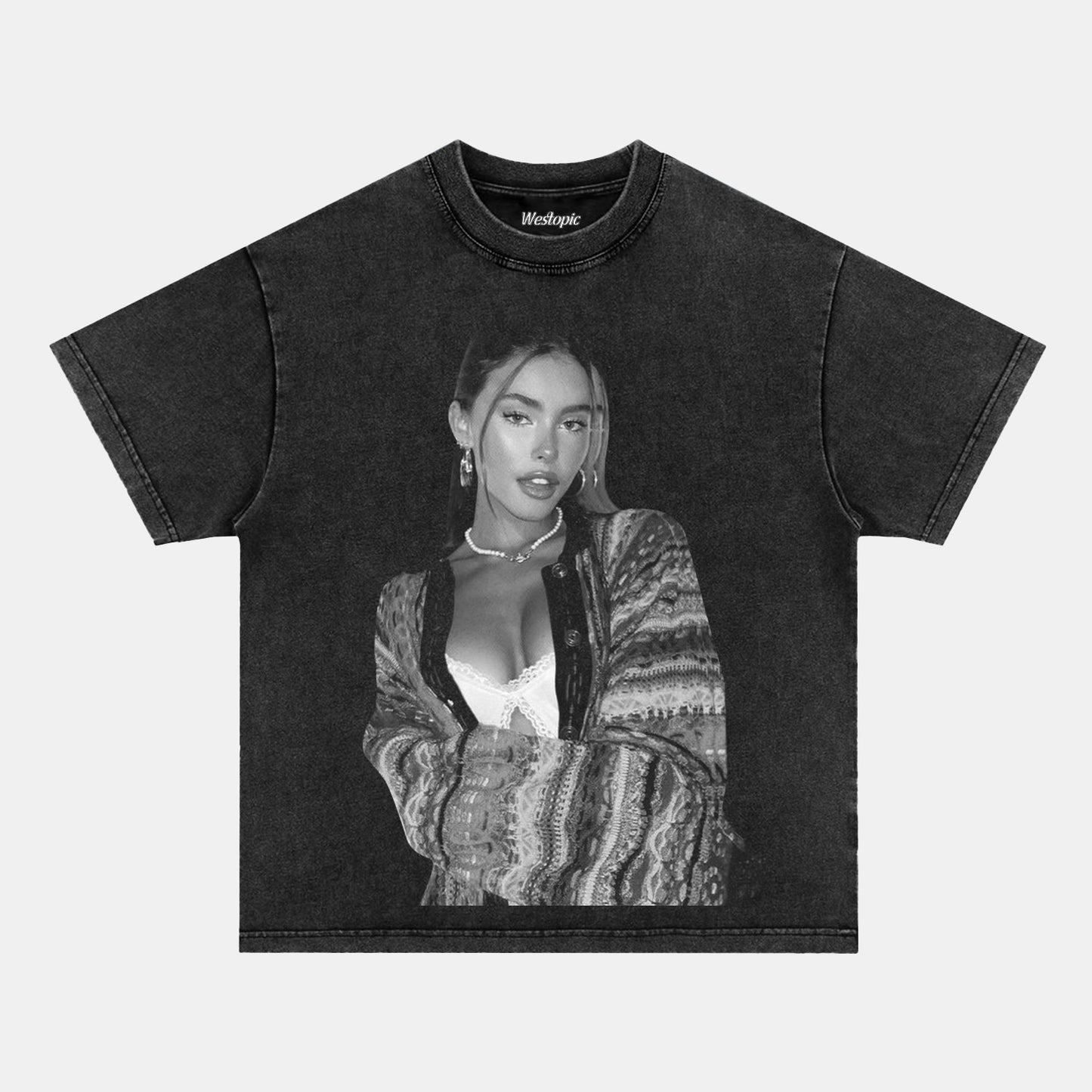 madison beer TEE GS1