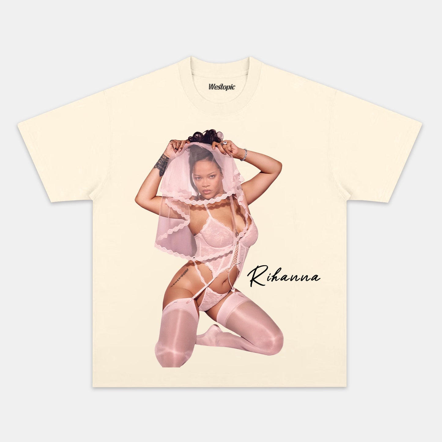 RIHANNA TEE 3