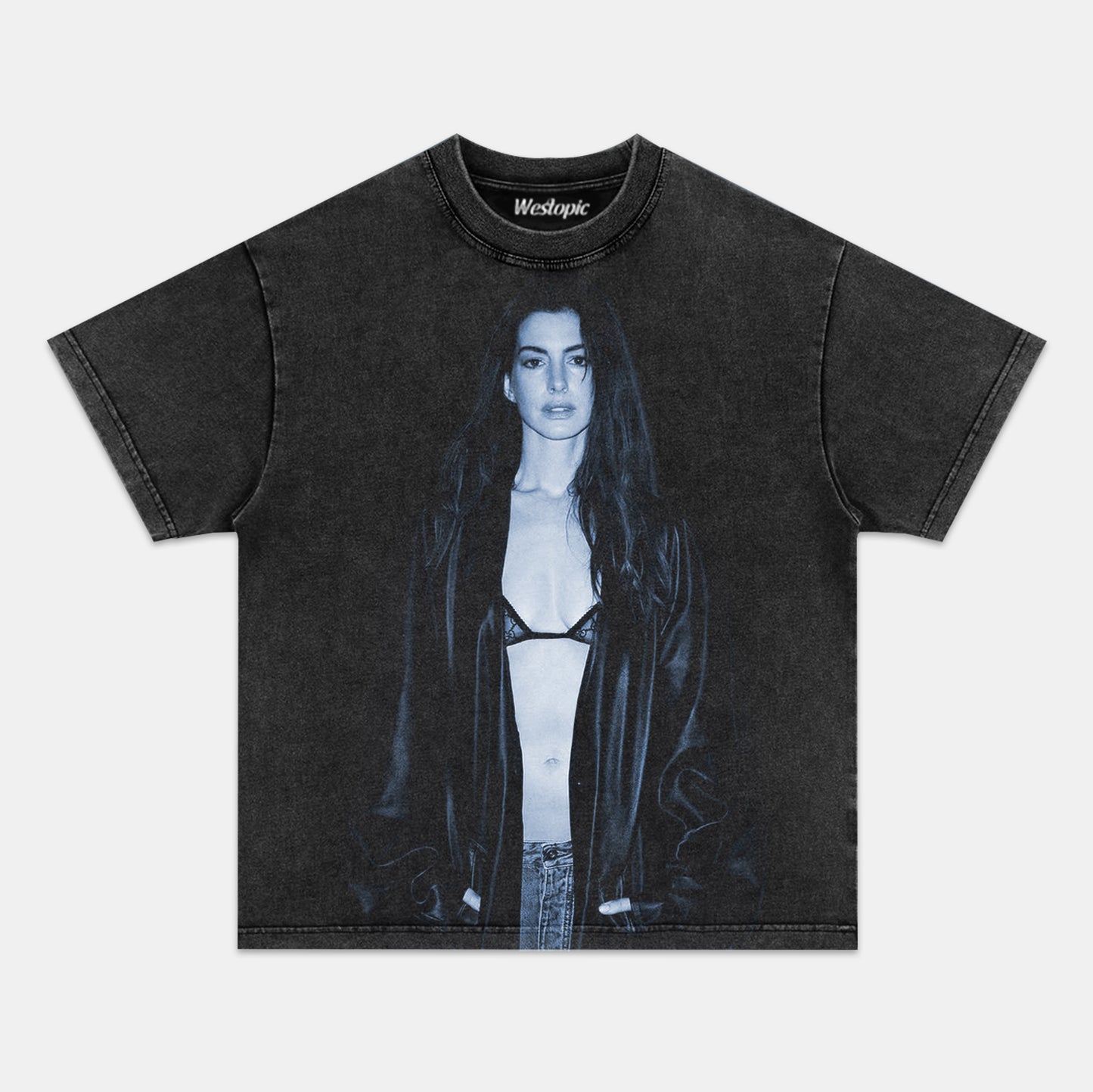 Anne Hathaway TEE