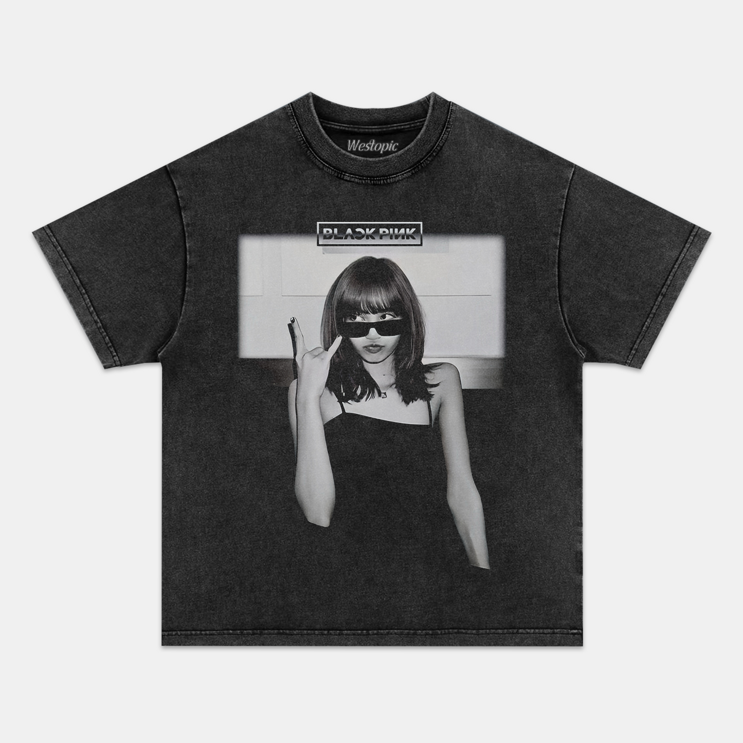 BLACKPIN -LISA TEE