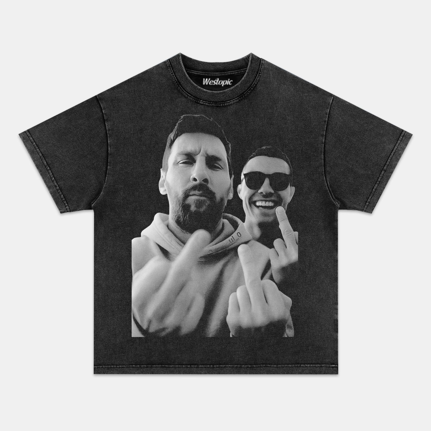 LIONEL MESSI & CRISTIANO RONALDO TEE. 7.5 2