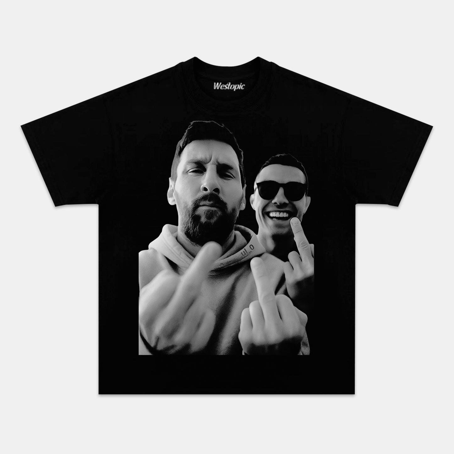 LIONEL MESSI & CRISTIANO RONALDO TEE. 7.5 2