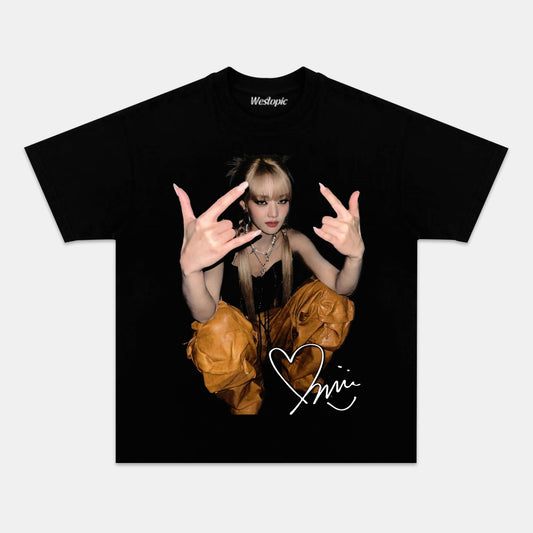 NICHA YONTARARAK TEE. 6.9