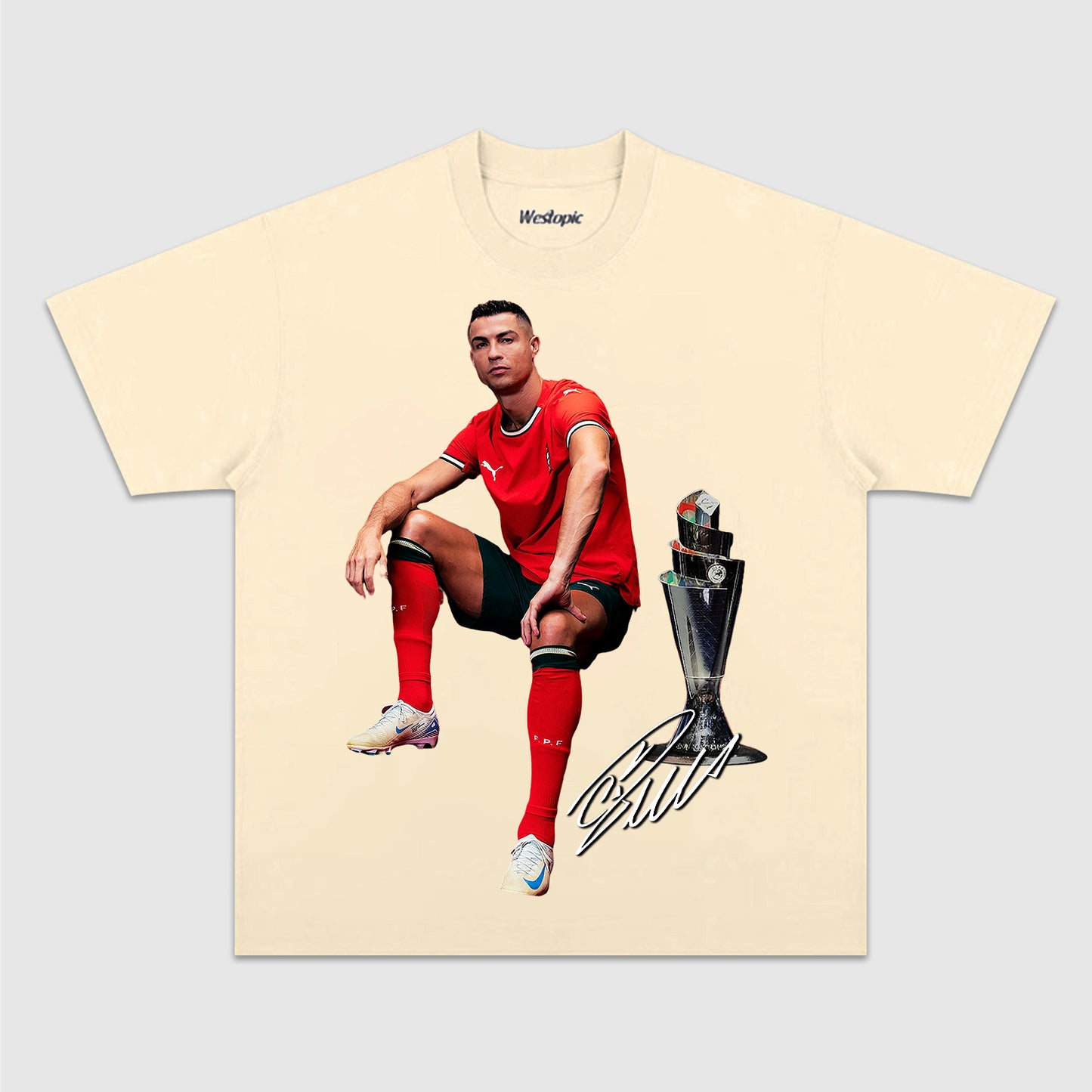 PORTUGAL NATIONAL FOOTBALL TEAM TEE. 6.9 2