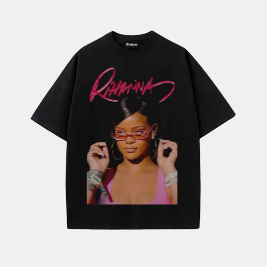 Rihanna TEE.