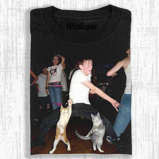WACKY pattern TEE.