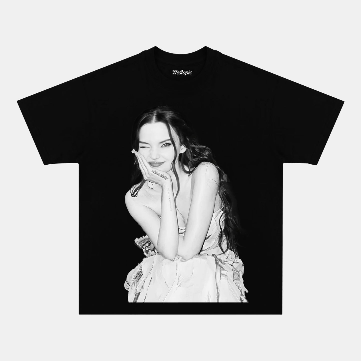 dovecameron TEE G1