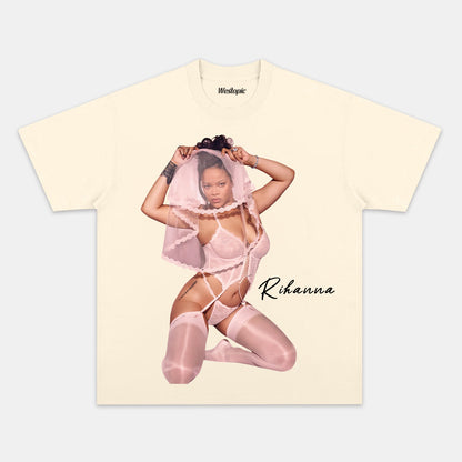 RIHANNA TEE  3
